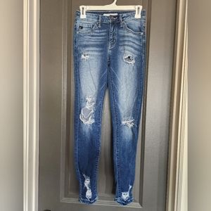 Kancan distressed skinny jeans size 3 / 25